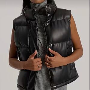 Express Black Quilted Puffer Vest